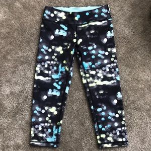 Ivivva Capri leggings